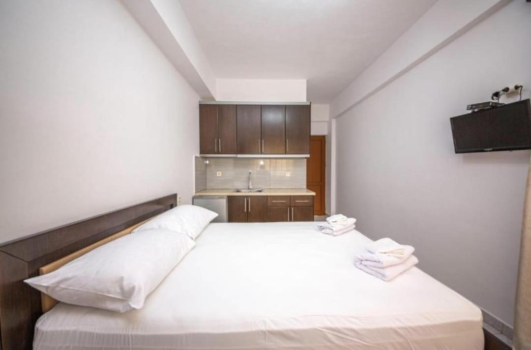 Rooms By Klajdi Sarandë Exteriör bild