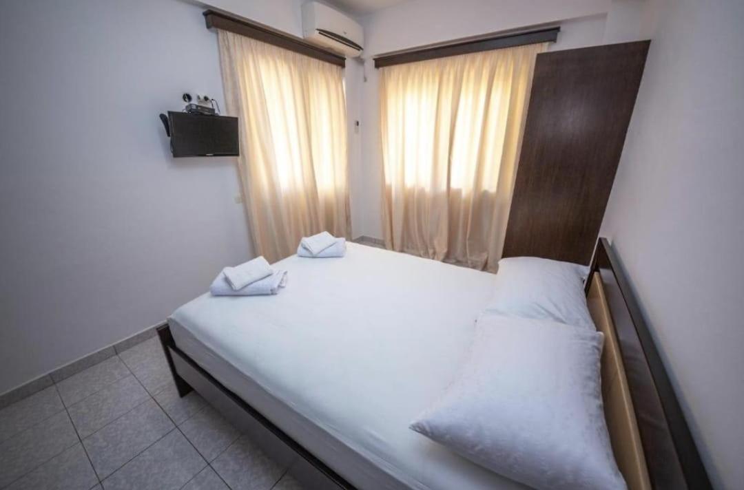 Rooms By Klajdi Sarandë Exteriör bild
